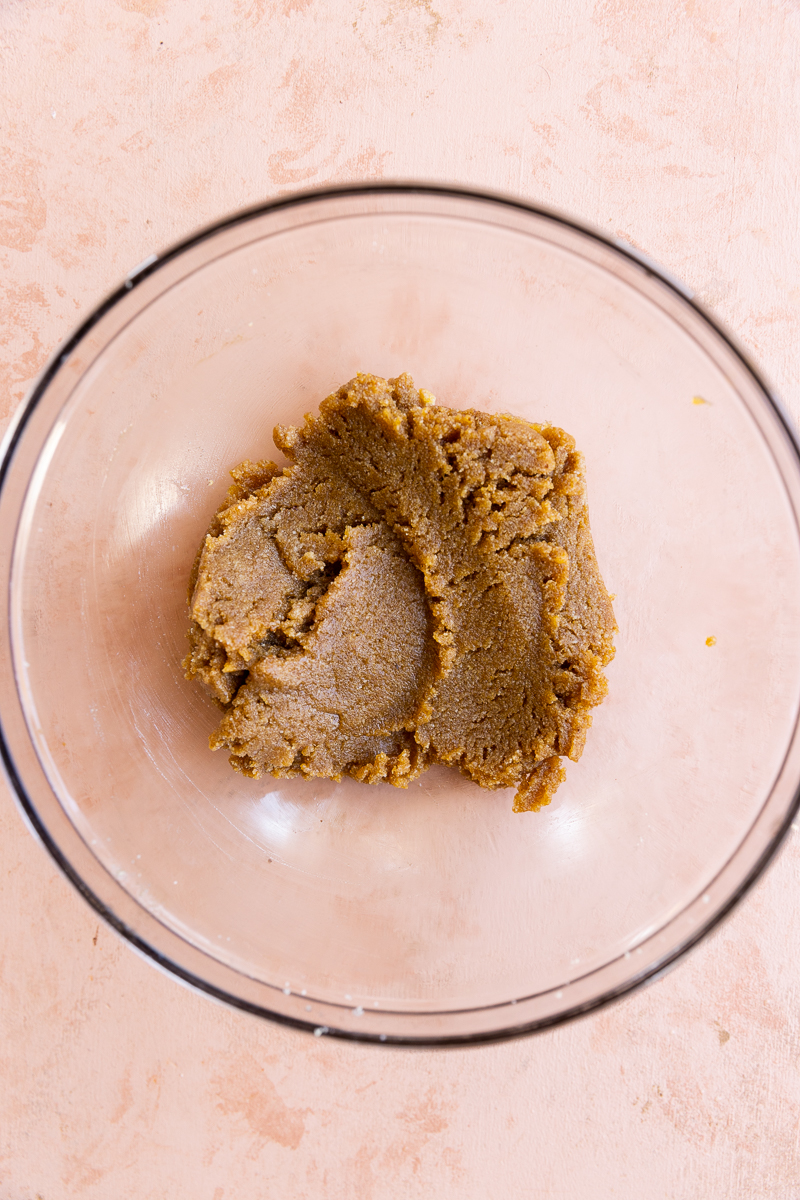 Pumpkin pie bar crust dough.