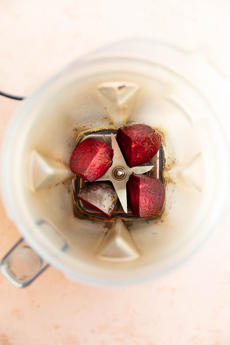 Beets and water in a blender.