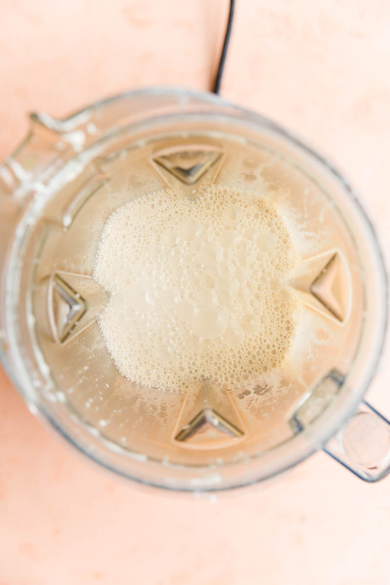 Blended coffee popsicle mixture in blender.