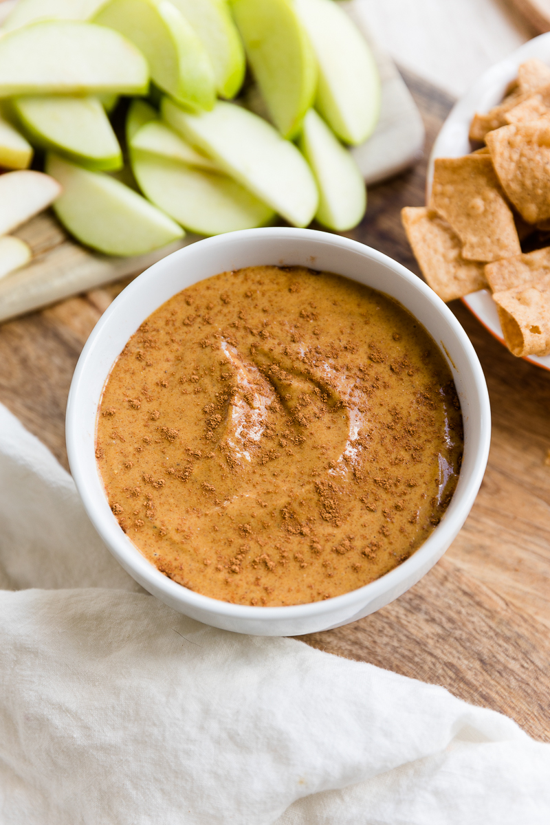Close up picture of pumpkin pie dip with cinnamon on top.